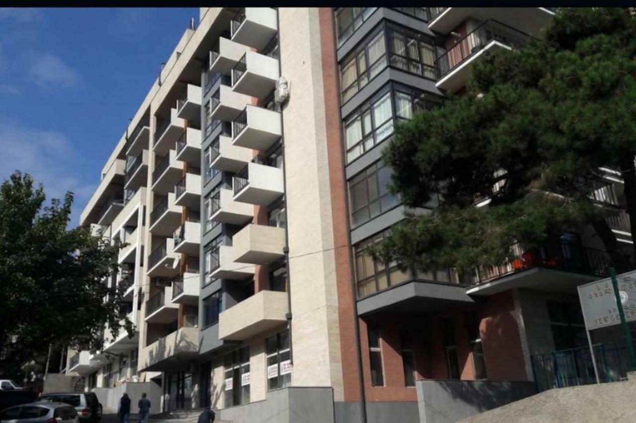 Sunny Apartment Ortachala Tbilisi Esterno foto