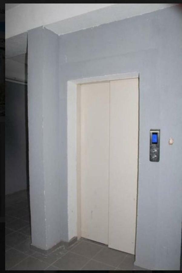Sunny Apartment Ortachala Tbilisi Esterno foto