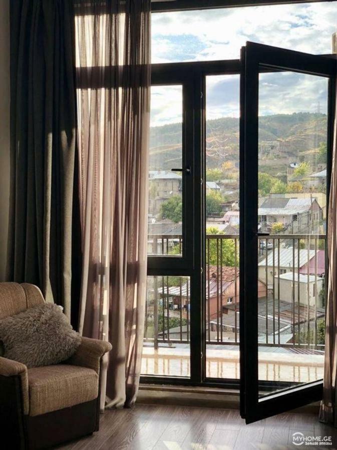 Sunny Apartment Ortachala Tbilisi Esterno foto